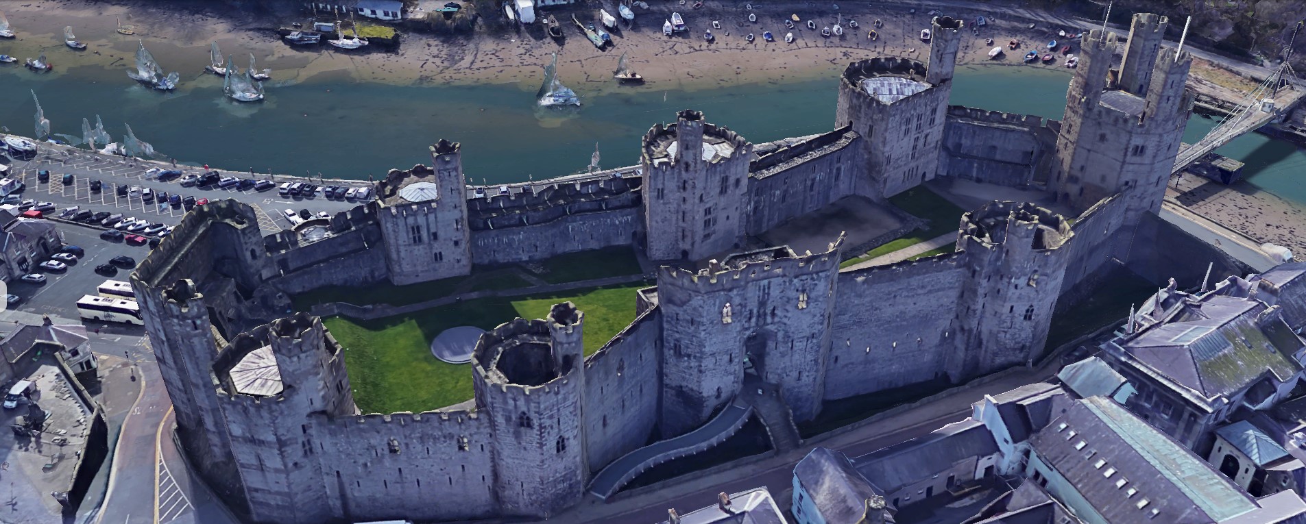 Caernarfon Castle Isfryn Holiday Let North Wales